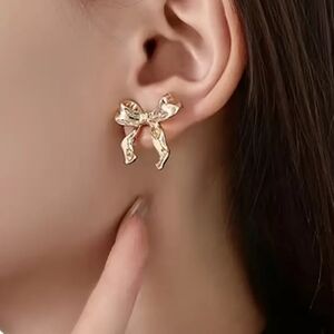 Golden Bow Earrings